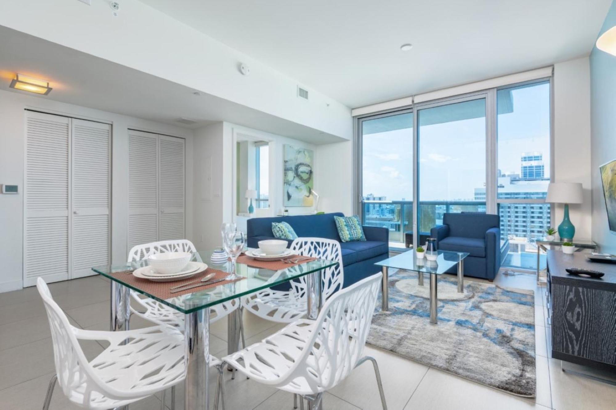 Churchill Suites Monte Carlo Маями Бийч Стая снимка