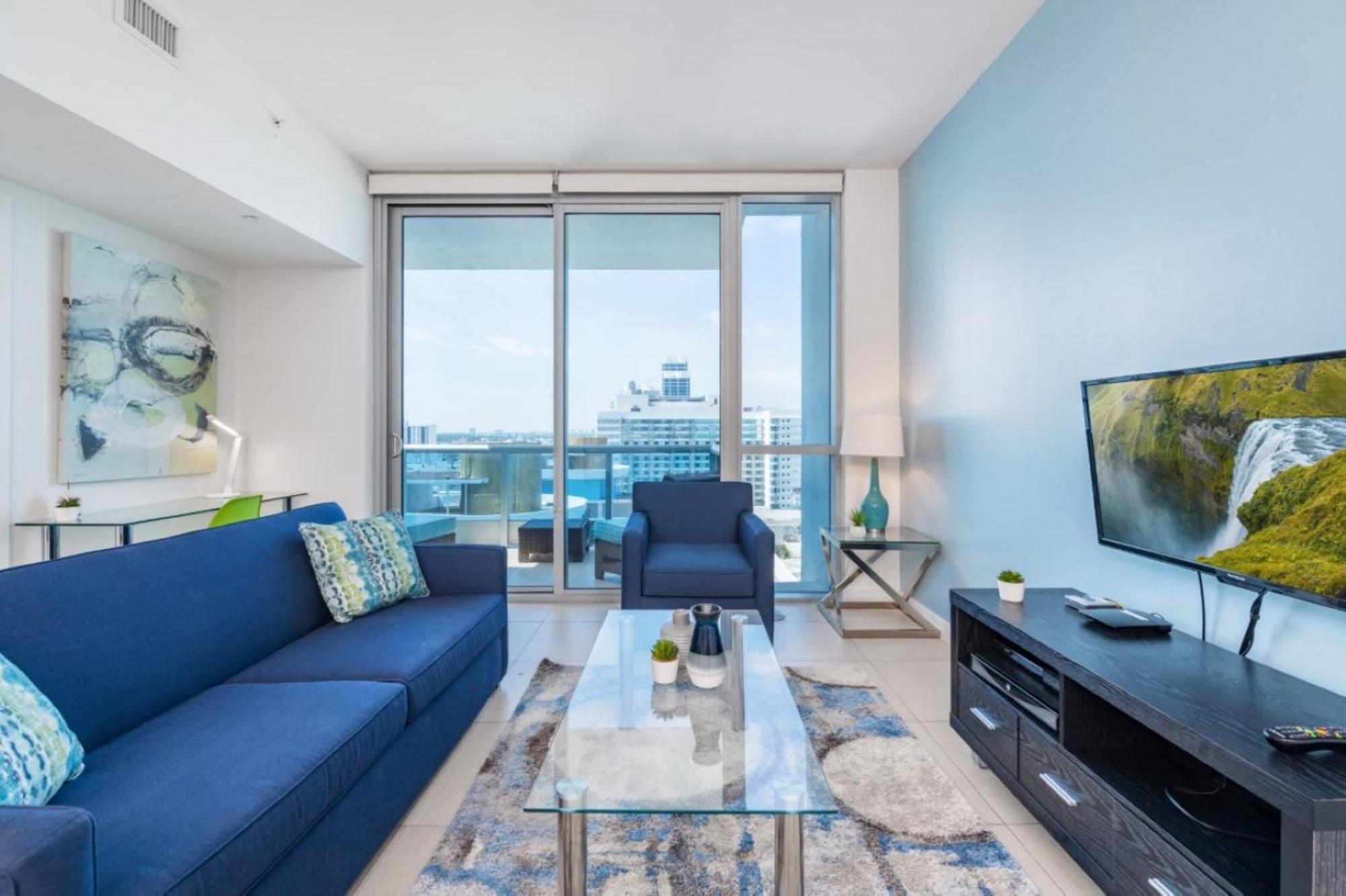 Churchill Suites Monte Carlo Маями Бийч Стая снимка