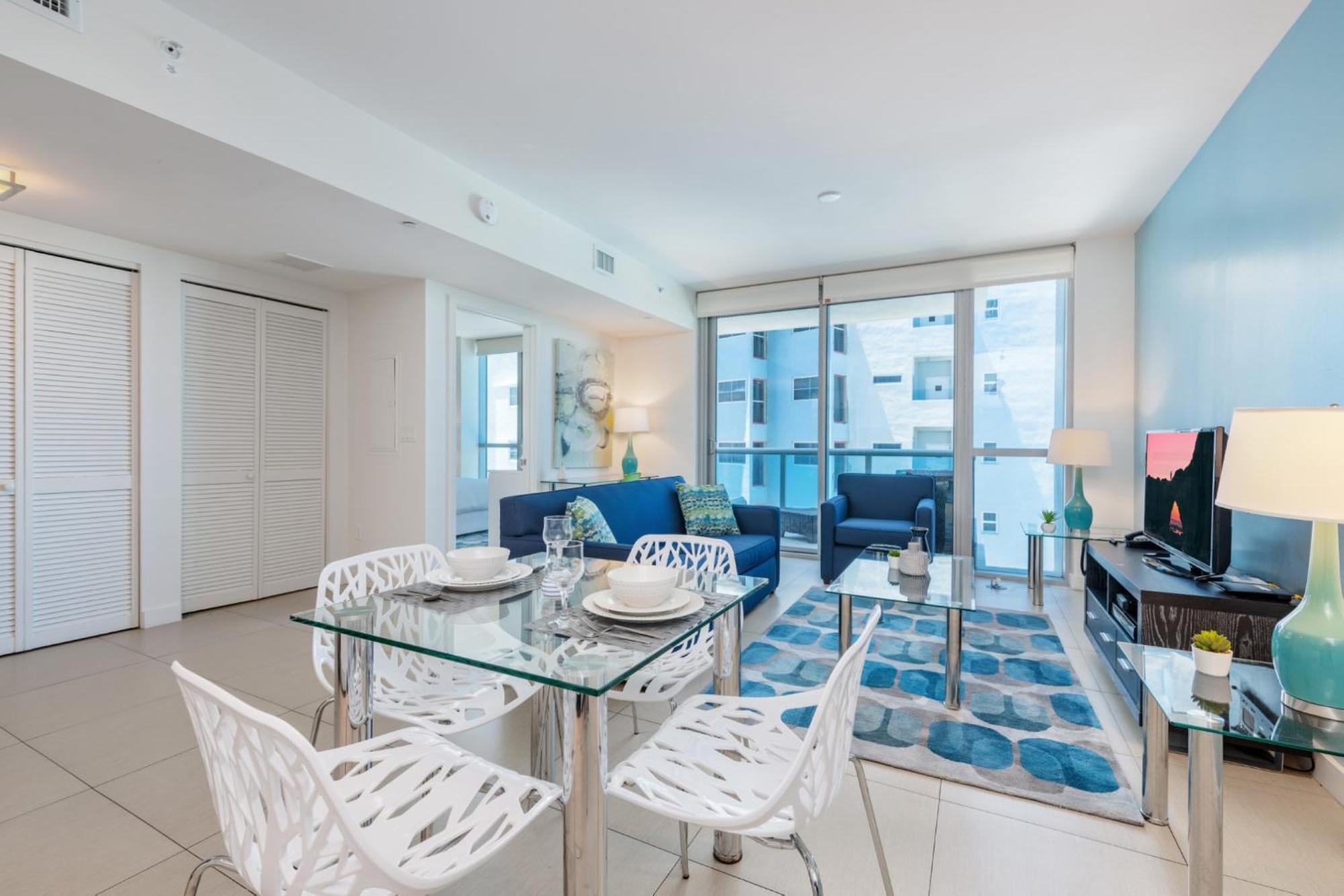 Churchill Suites Monte Carlo Маями Бийч Стая снимка